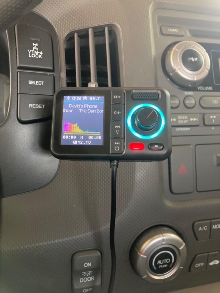 This FM transmitter works as expected, giving good and stable bluetooth connection to my phone and FM connection to radio. The quality of the microphone is satisfactory, the other party hears me well when I speak. The charger charges fast enough. It works as advertised. Mr. Felix Edo state ⭐⭐⭐⭐⭐